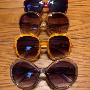 Set of 4 sunglasses